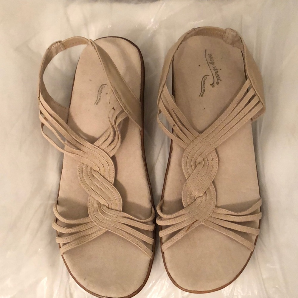 Sandals - Picture 2 of 2